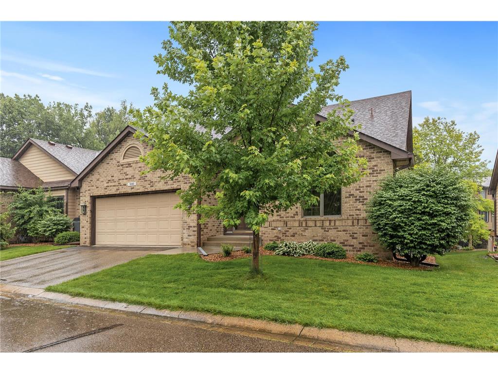 13302 Huntington Drive Apple Valley MN 55124 6546409 image1