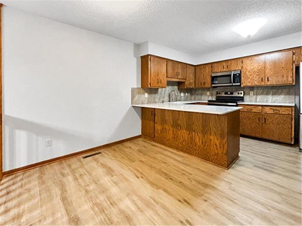 13303 Morgan Avenue S Burnsville MN 55337 7043528 image12