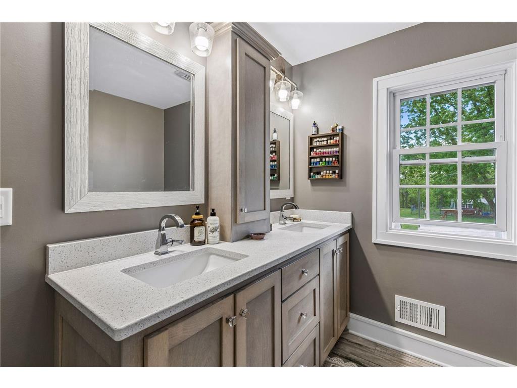 13305 Marystown Road Shakopee MN 55379 7080551 image41