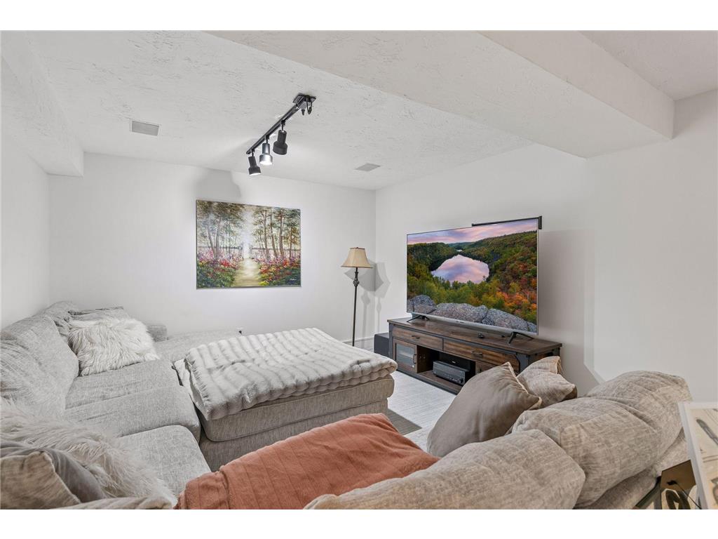13305 Marystown Road Shakopee MN 55379 7080551 image50
