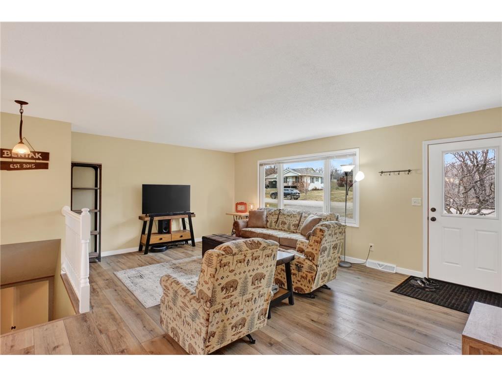 1331 Melody Lane Alexandria MN 56308 7050499 image5