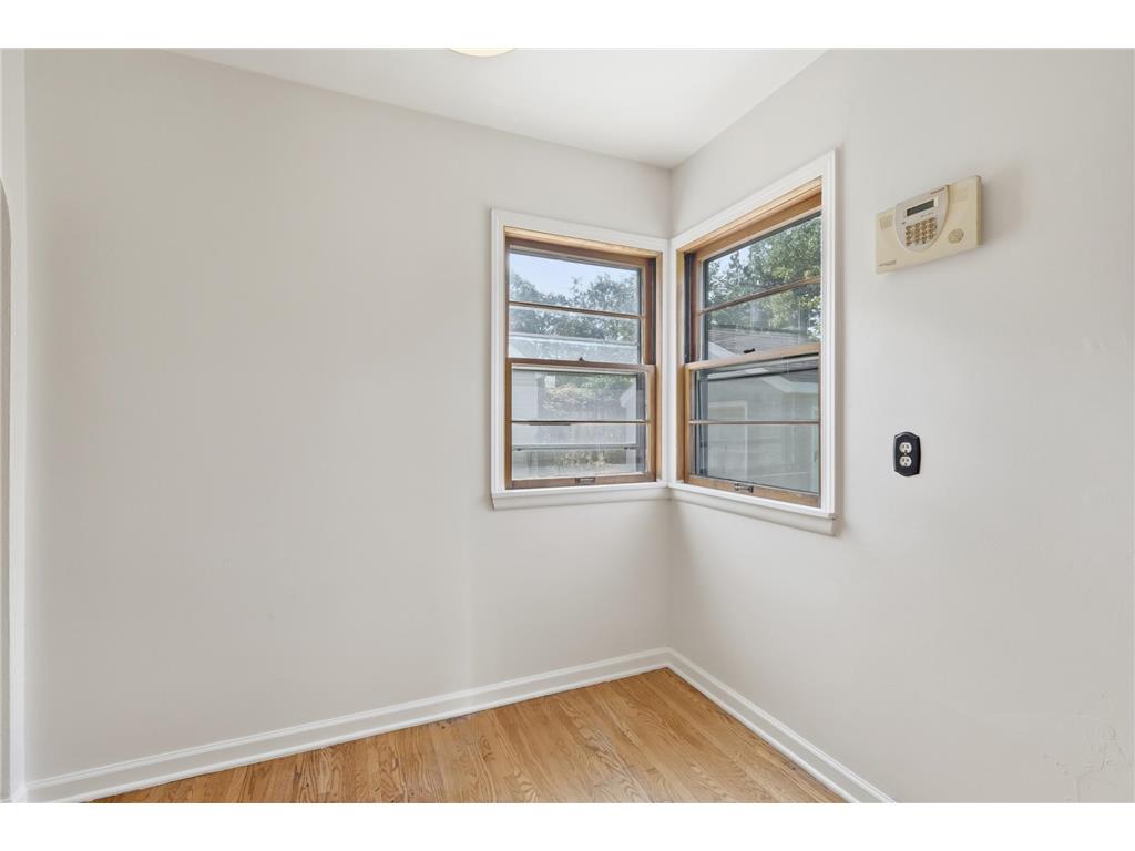 1331 Murray Street Saint Paul MN 55116 6799483 image16