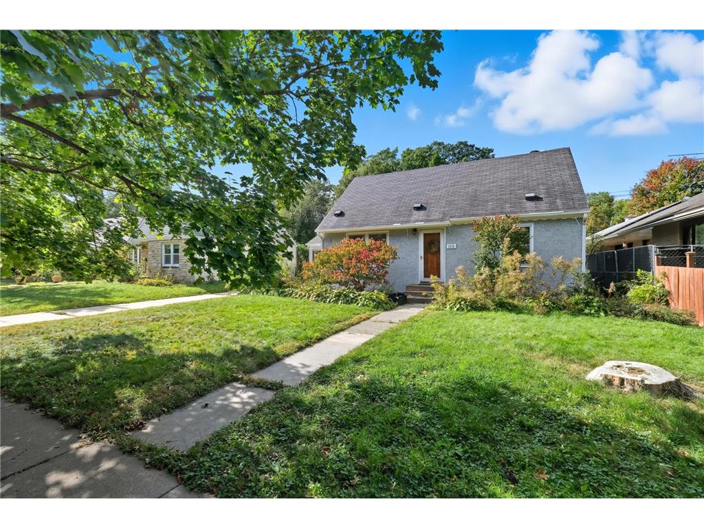 1331 Murray Street Saint Paul MN 55116 6799483 image2