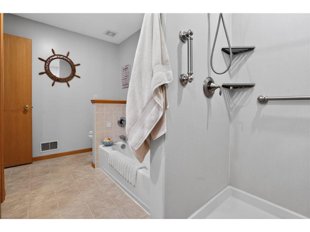 13310 Glenhaven Court Apple Valley MN 55124 7081141 image24