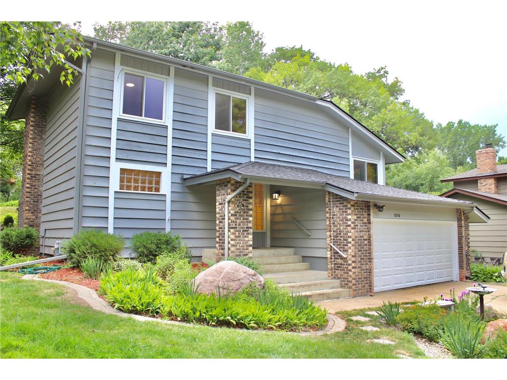 13316 Lakeview Drive Burnsville MN 55337 6403937 image1