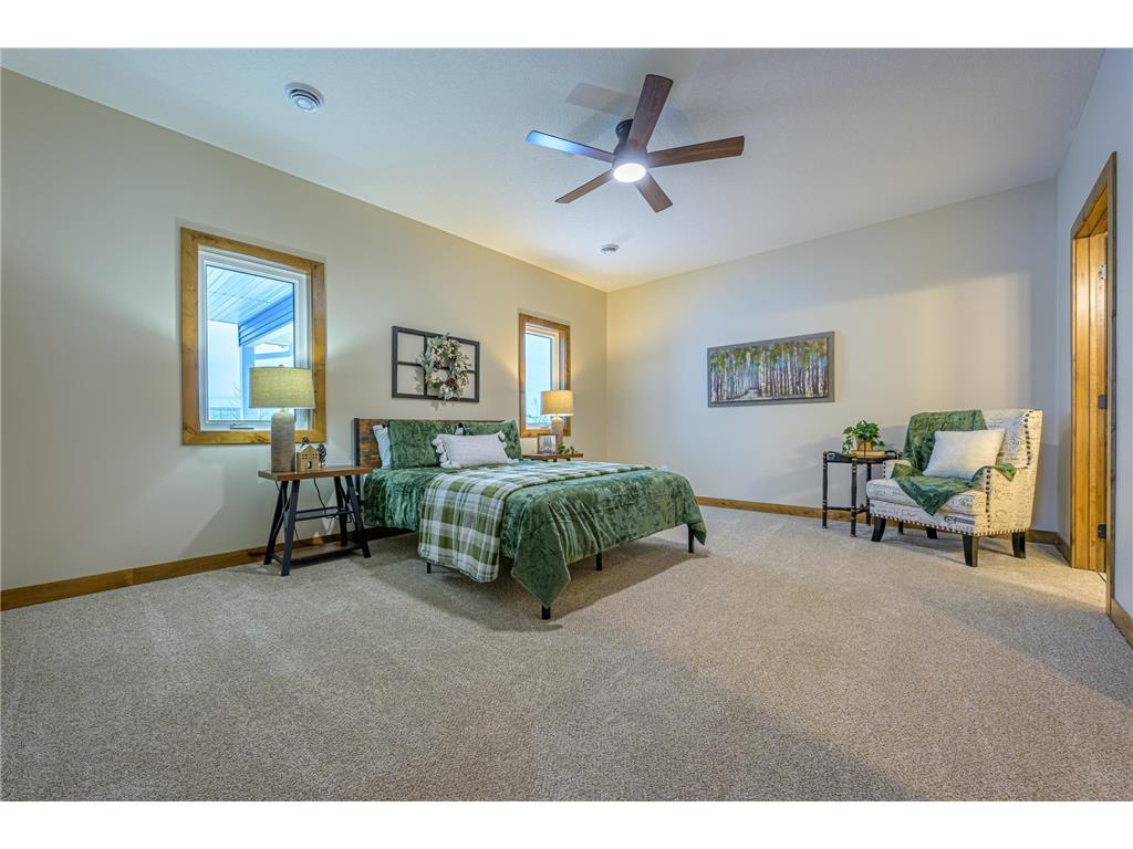 1332 Bradford Street SE Hutchinson MN 55350 6820352 image10