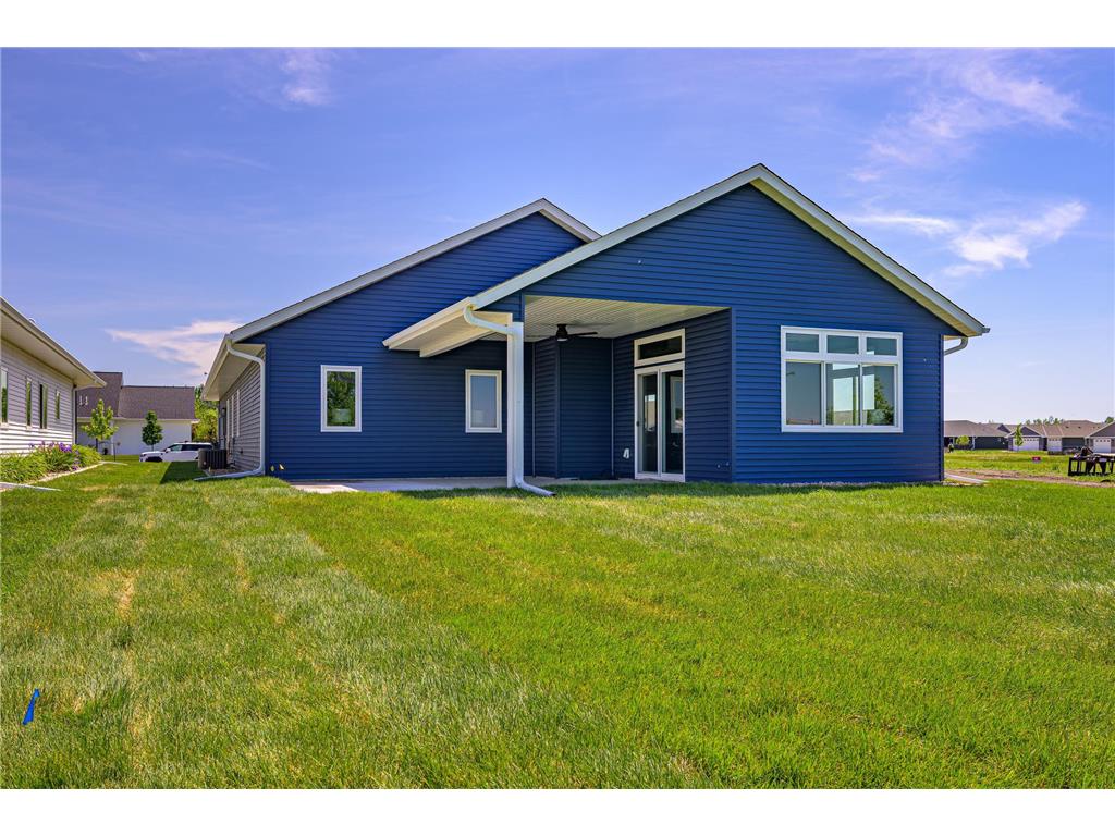 1332 Bradford Street SE Hutchinson MN 55350 6820352 image20