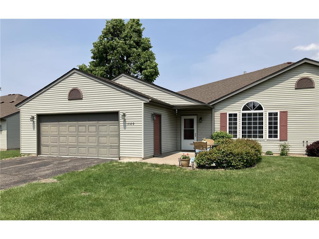 1332D Carriage Drive Hudson WI 54016 6732541 image1