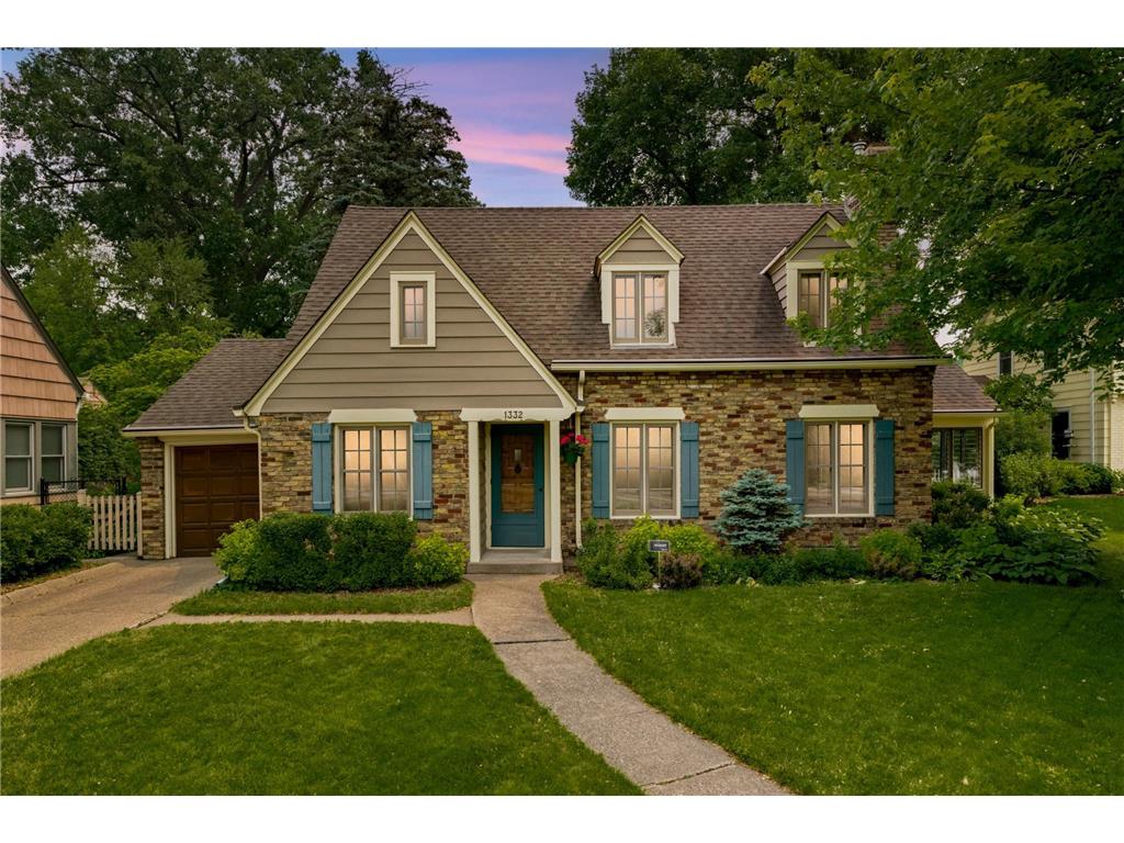 1332 Como Boulevard E Saint Paul MN 55117 - Como Lake 6377737 image1