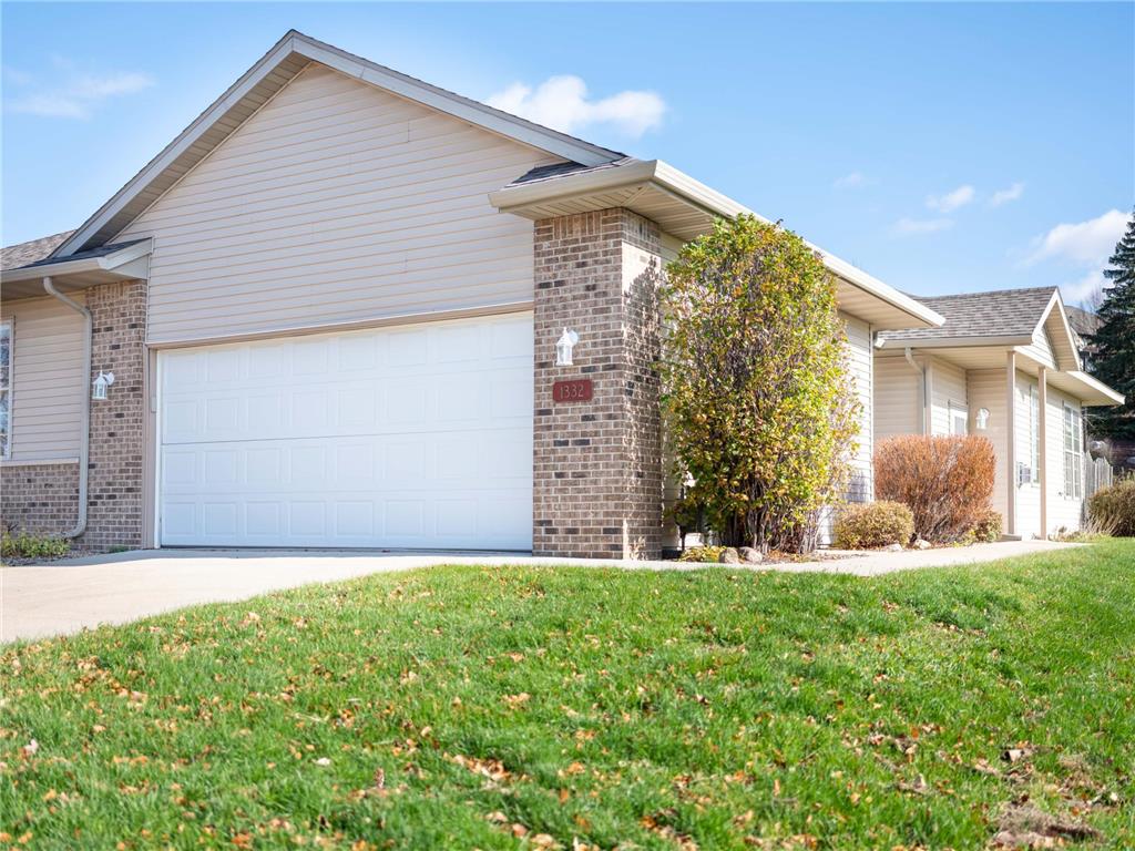 1332 Kings Run Drive NW Rochester MN 55901 6452297 image1