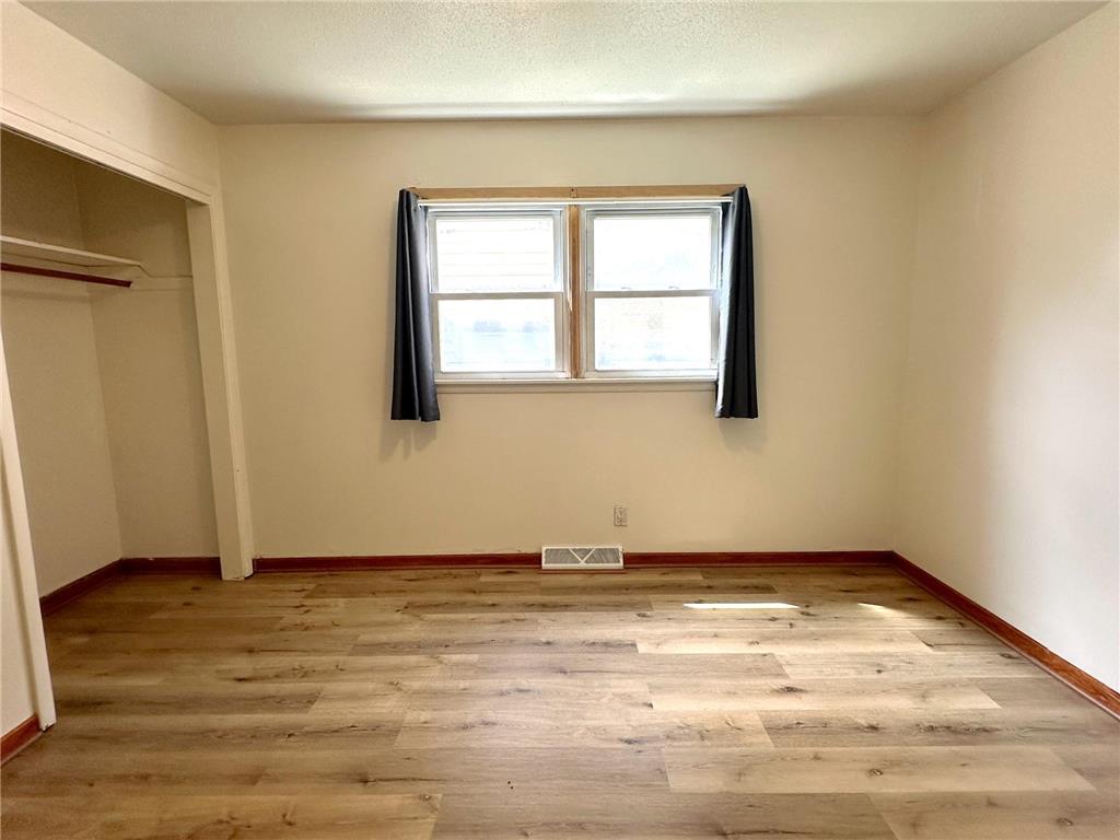 1332 Logan Avenue N Minneapolis MN 55411 6753514 image12