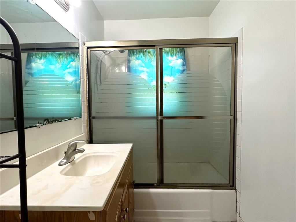 1332 Logan Avenue N Minneapolis MN 55411 6753514 image14