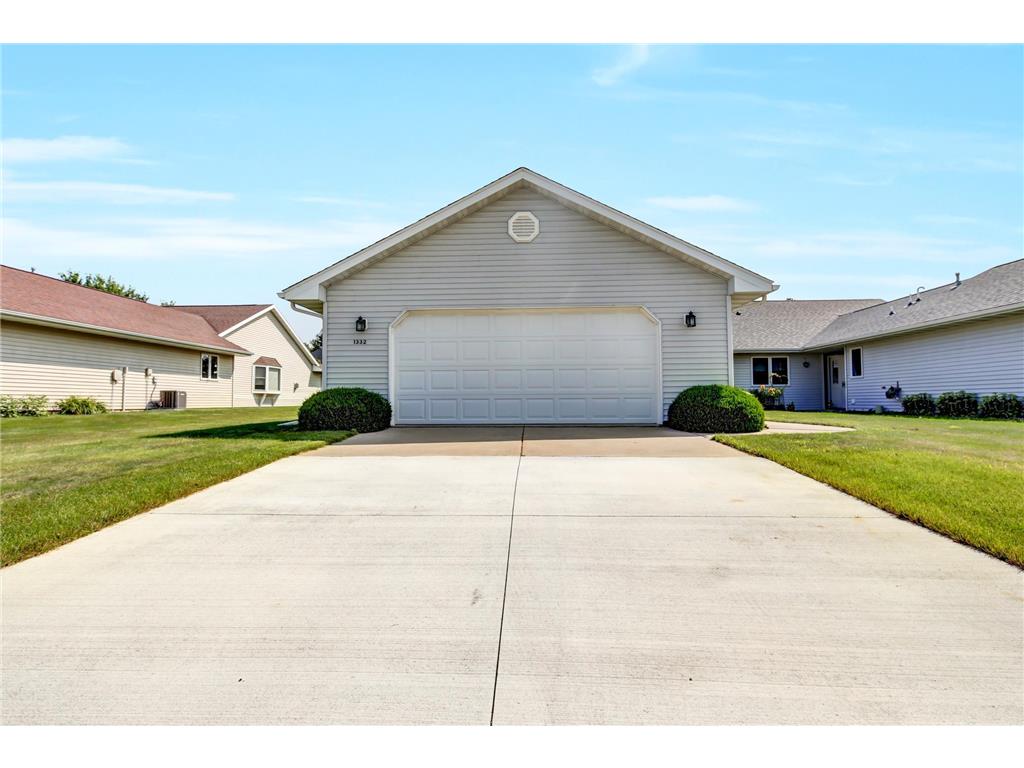 1332 N 7th Street Lake City MN 55041 6575991 image1