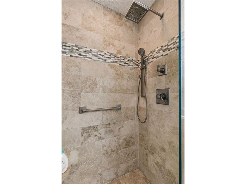 13323 Glenhaven Court Apple Valley MN 55124 7109596 image21