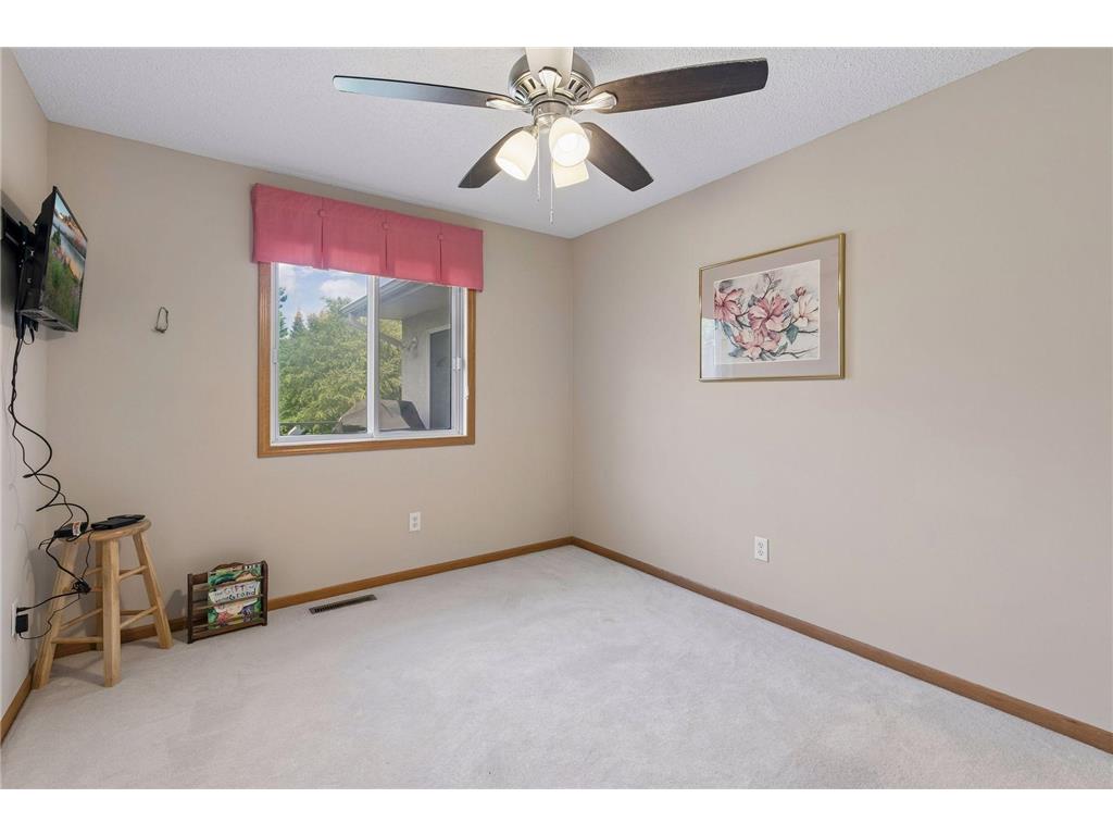 13323 Glenhaven Court Apple Valley MN 55124 7109596 image22