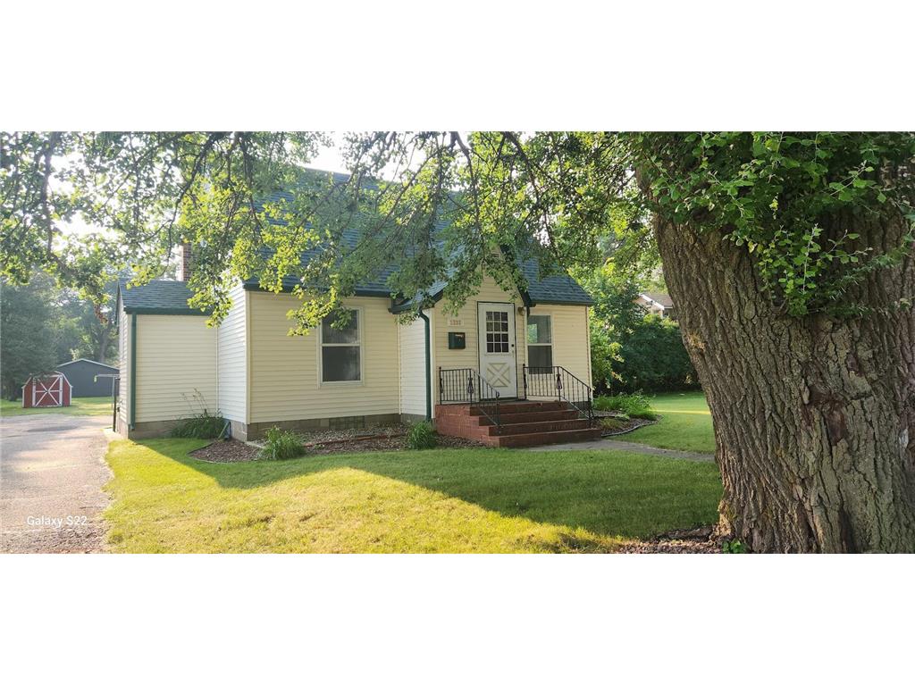 1333 8th Avenue Windom MN 56101 6469983 image1