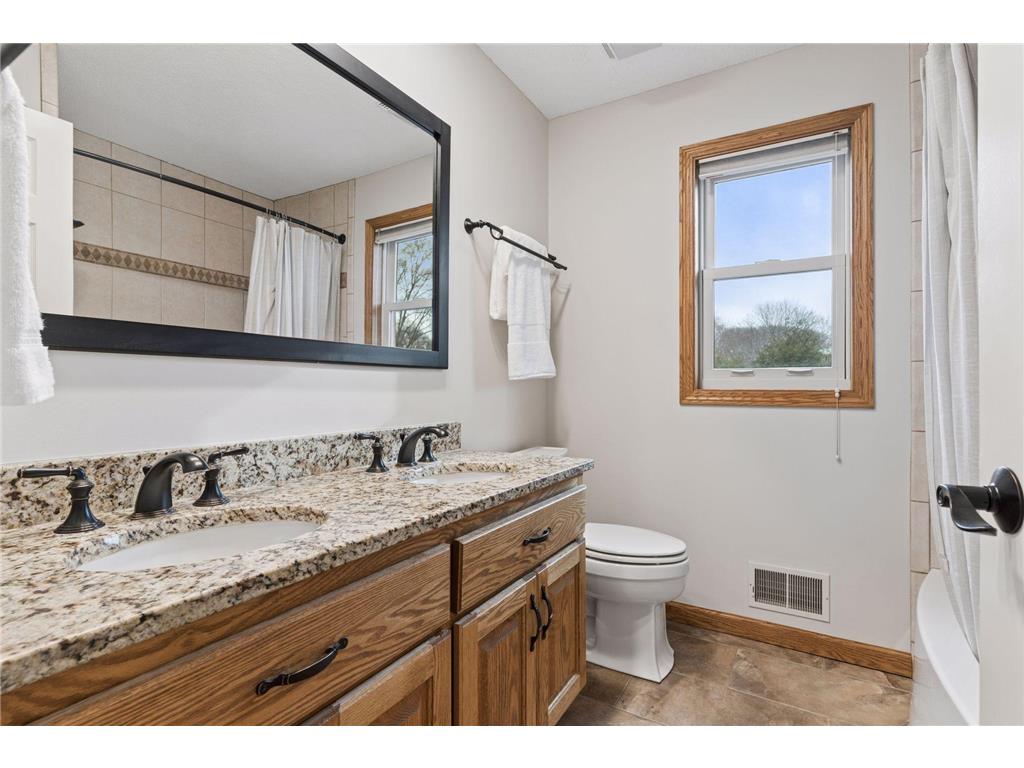 1333 Bucher Avenue Shoreview MN 55126 7011920 image29