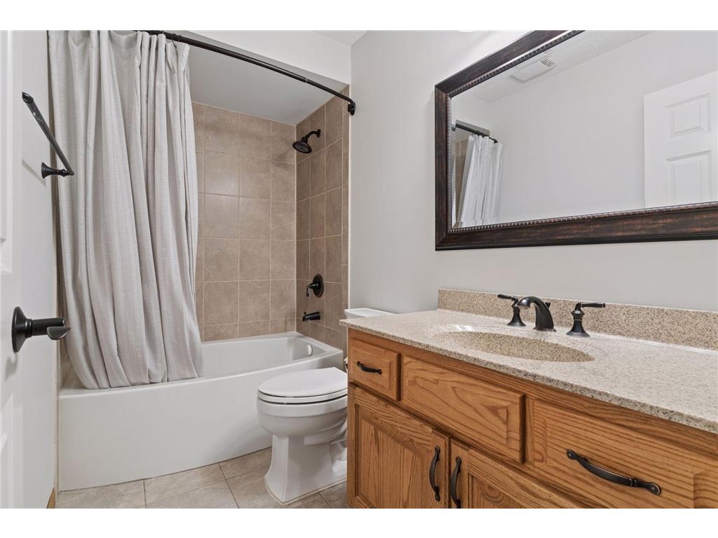 1333 Bucher Avenue Shoreview MN 55126 7011920 image35