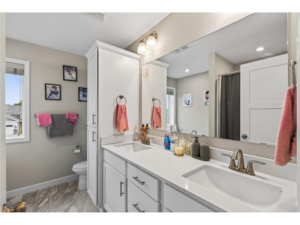 1333 Oak Ridge Street Hanover MN 55341 7085921 image19