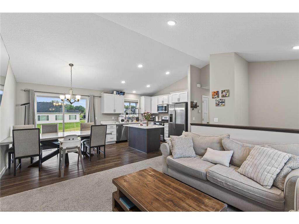 1333 Oak Ridge Street Hanover MN 55341 7085921 image7
