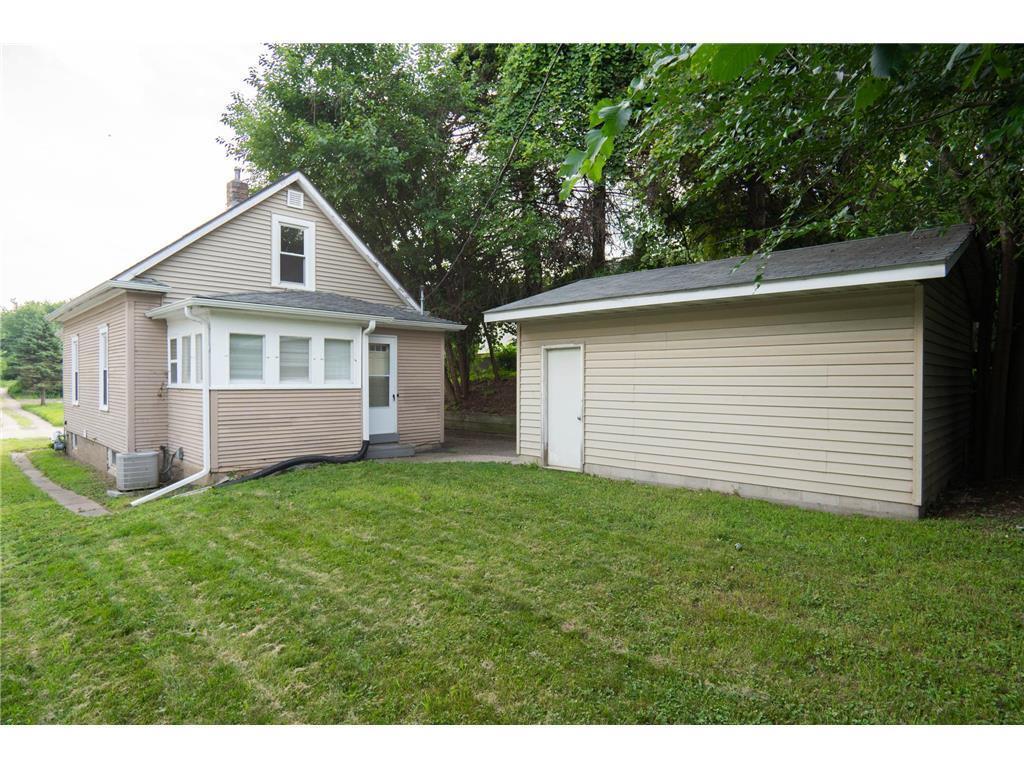 1333 Pacific Street Saint Paul MN 55106 7015555 image16