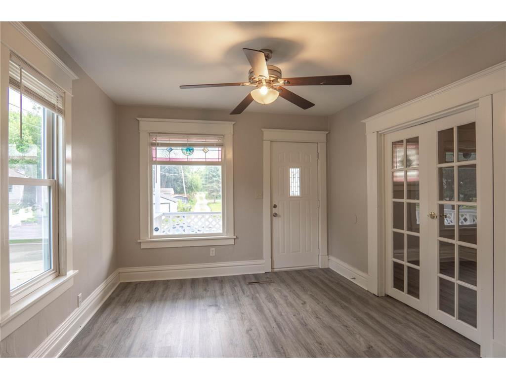 1333 Pacific Street Saint Paul MN 55106 7015555 image2