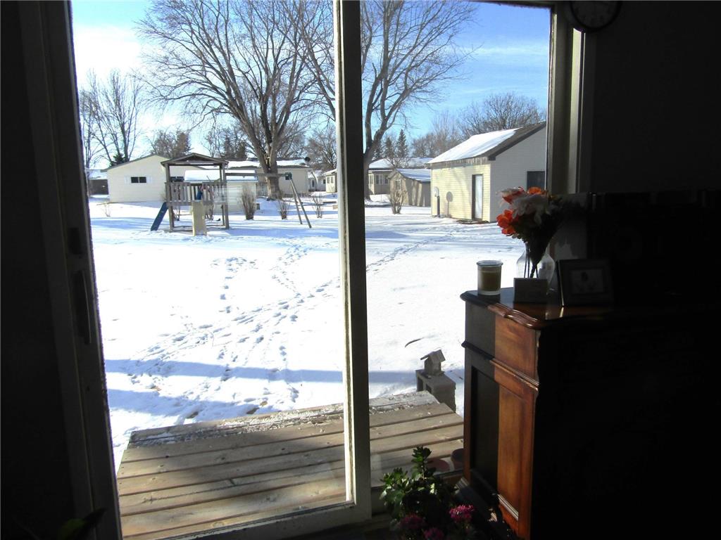 1333 Walnut Street Dawson MN 56232 7029354 image10