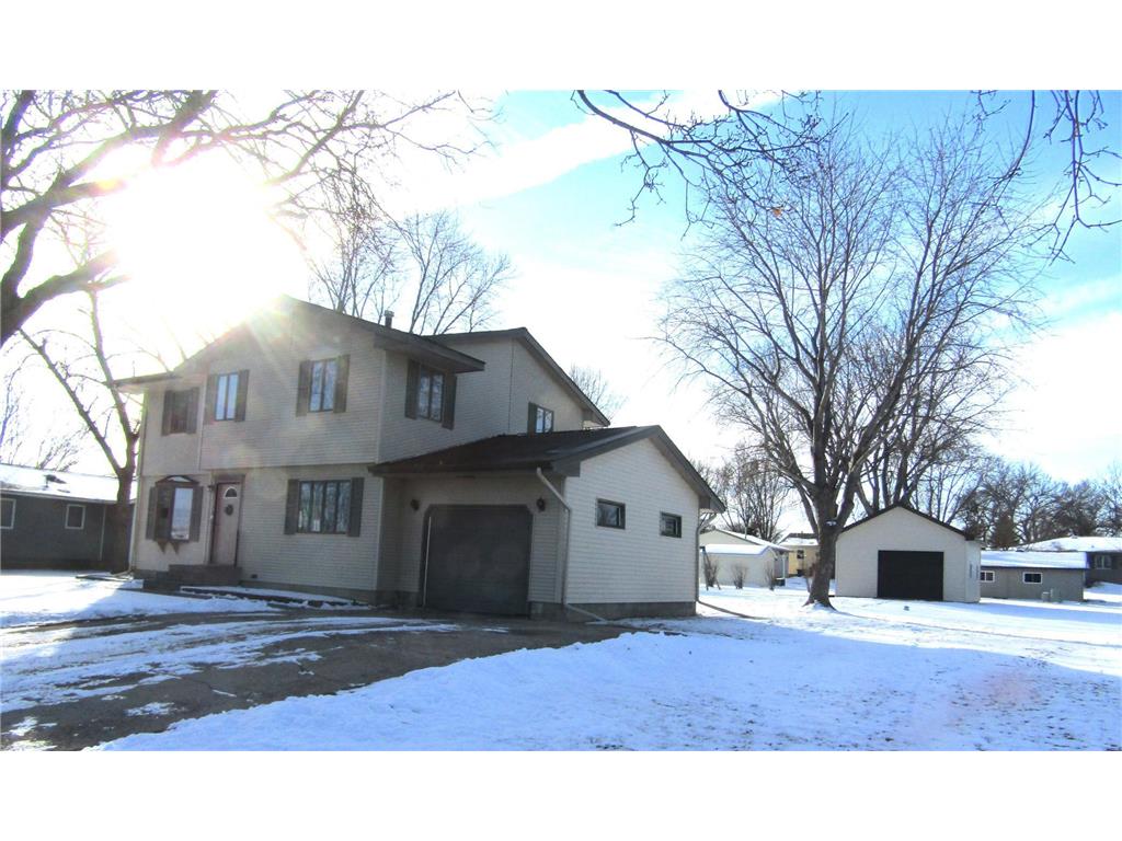 1333 Walnut Street Dawson MN 56232 7029354 image2