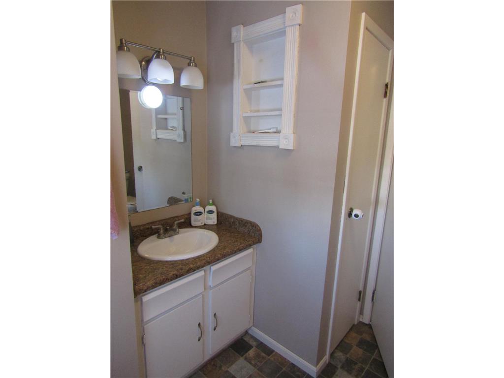 1333 Walnut Street Dawson MN 56232 7029354 image36