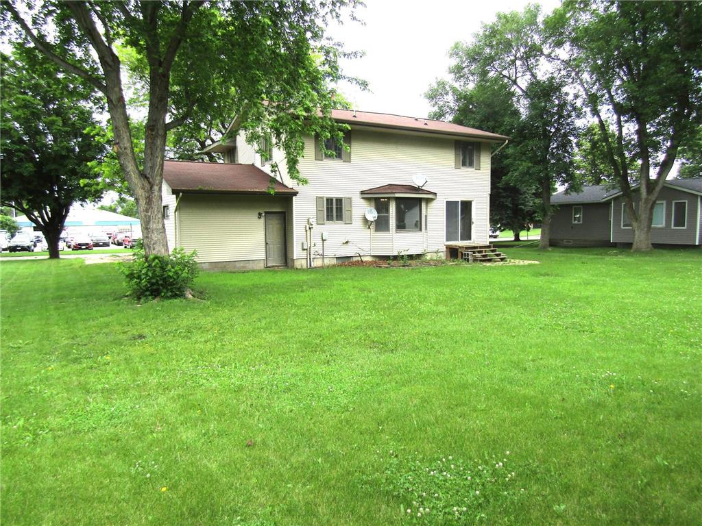 1333 Walnut Street Dawson MN 56232 7029354 image46