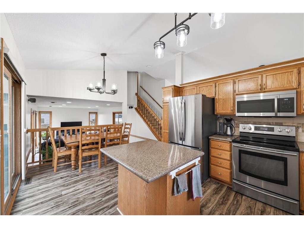 13335 180 1/2 Circle NW Elk River MN 55330 7018704 image11