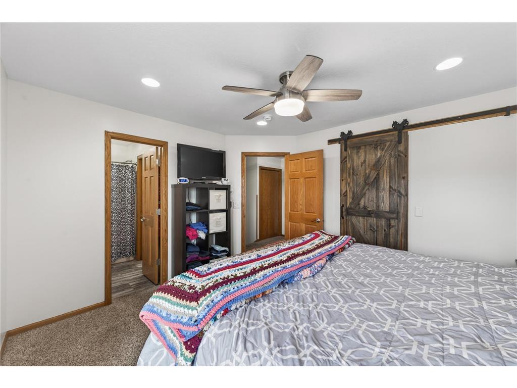 13335 180 1/2 Circle NW Elk River MN 55330 7018704 image17