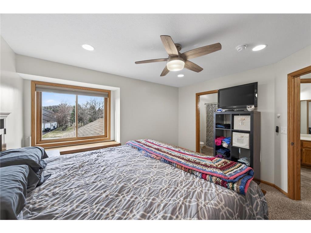 13335 180 1/2 Circle NW Elk River MN 55330 7018704 image18