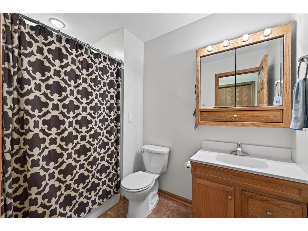 13335 180 1/2 Circle NW Elk River MN 55330 7018704 image25
