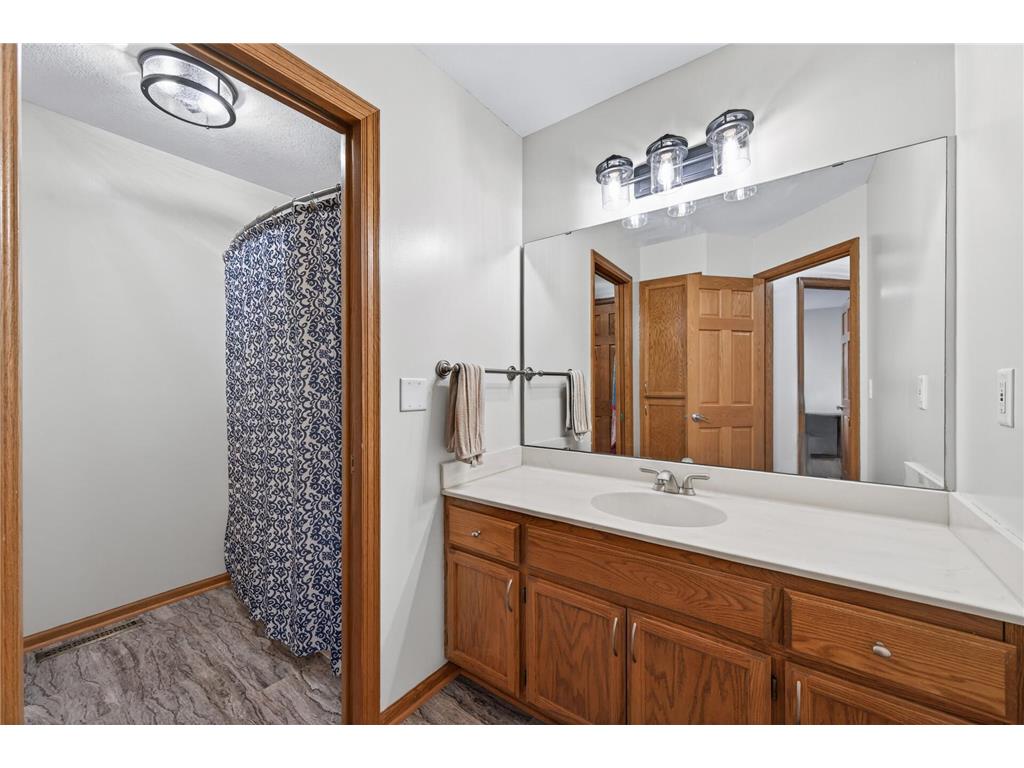13335 180 1/2 Circle NW Elk River MN 55330 7018704 image28