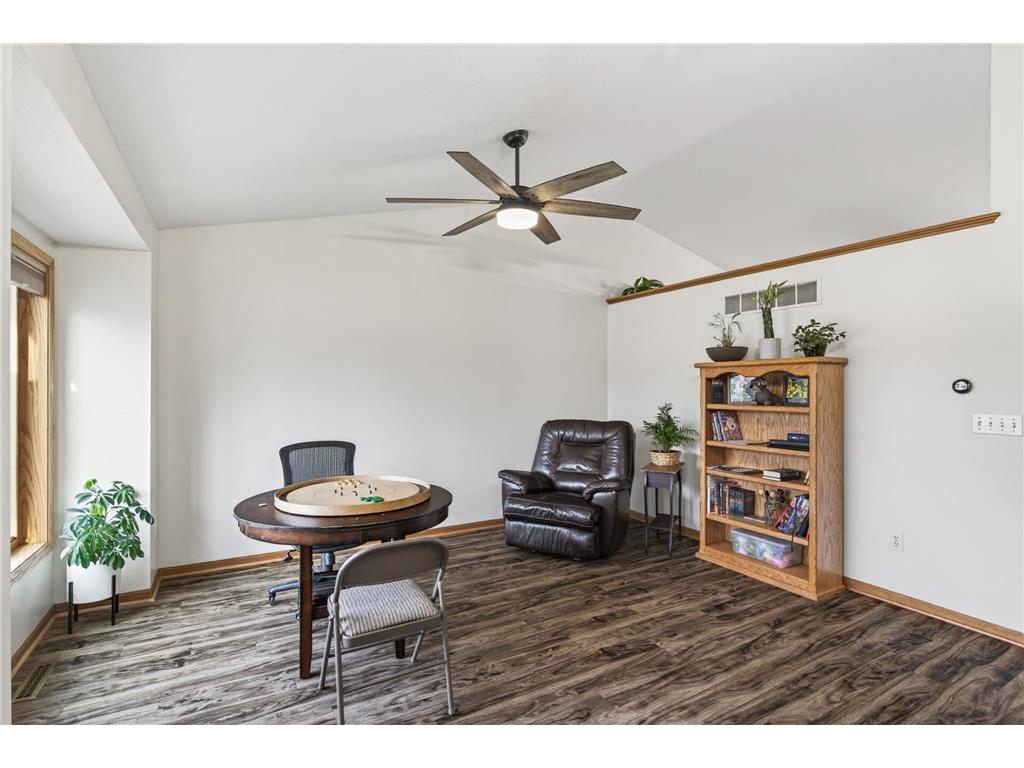 13335 180 1/2 Circle NW Elk River MN 55330 7018704 image3