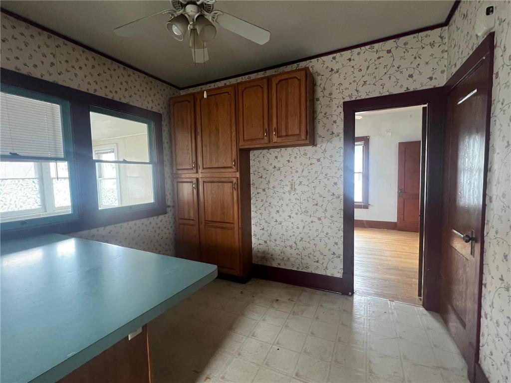 1334 Jackson Street La Crosse WI 54601 7056109 image11