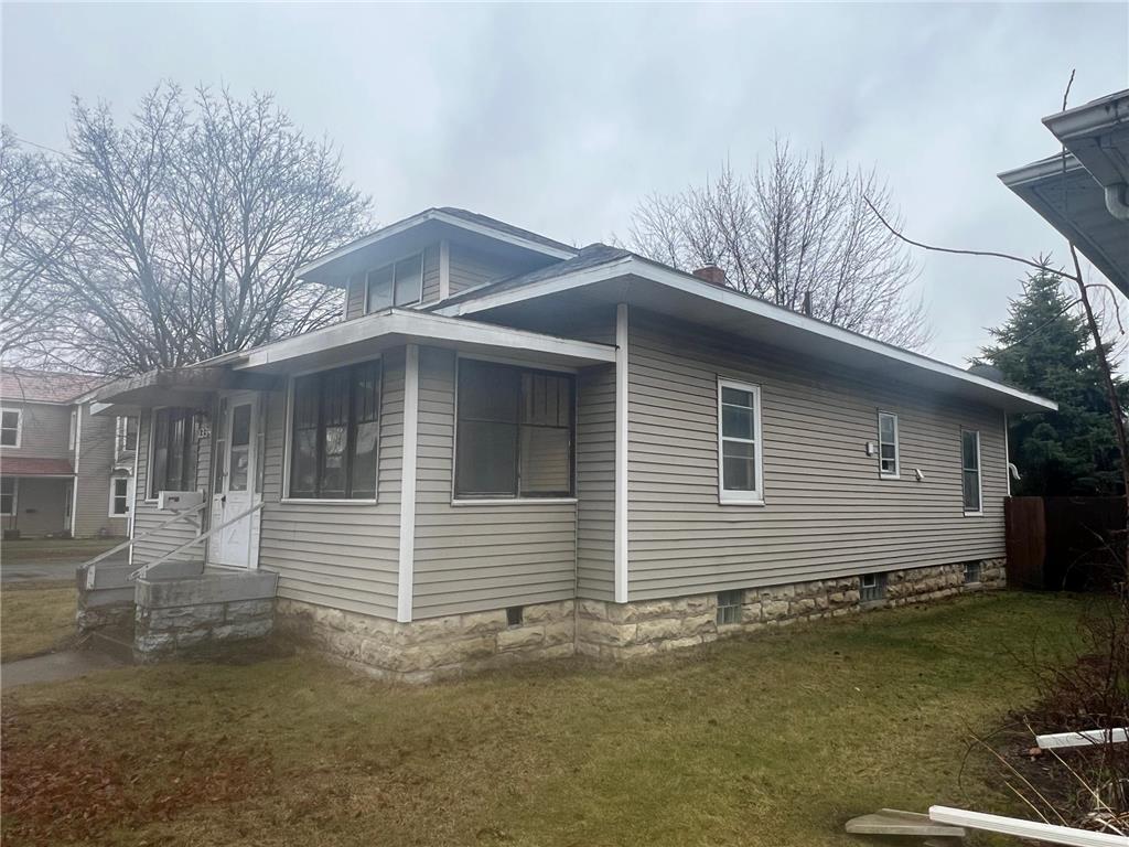 1334 Jackson Street La Crosse WI 54601 7056109 image2