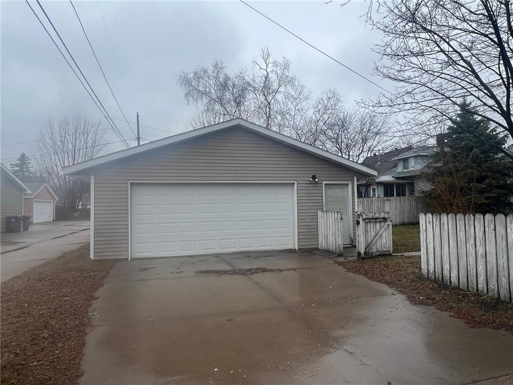 1334 Jackson Street La Crosse WI 54601 7056109 image5
