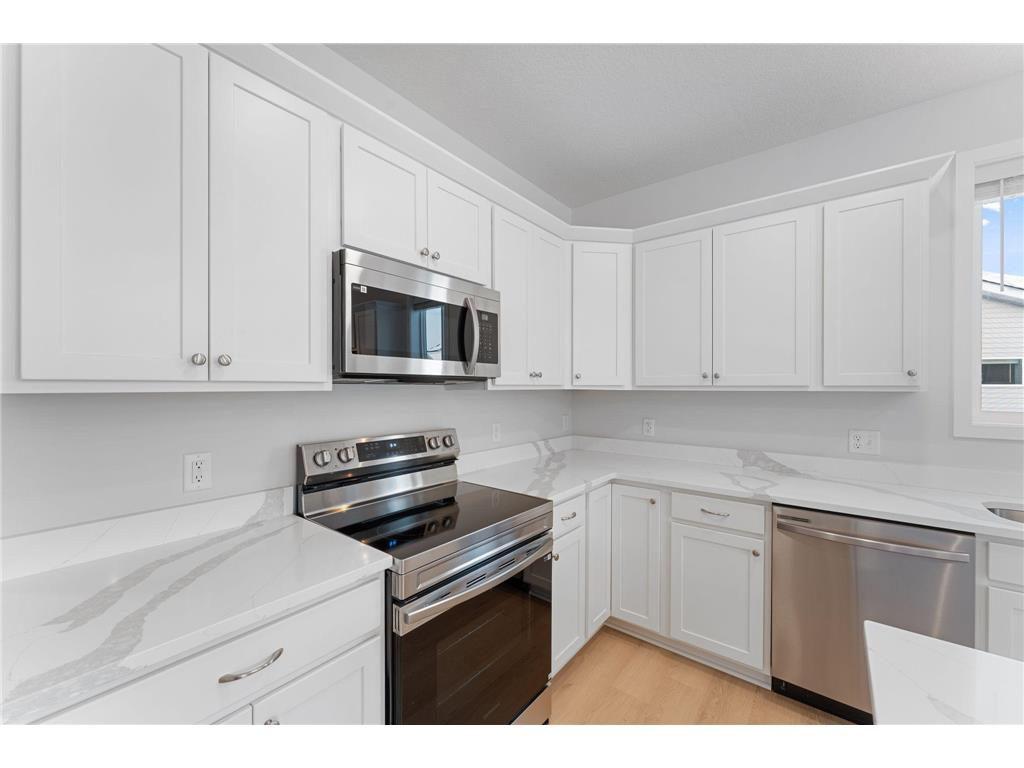 1334 Rose Street New Richmond WI 54017 7066621 image8