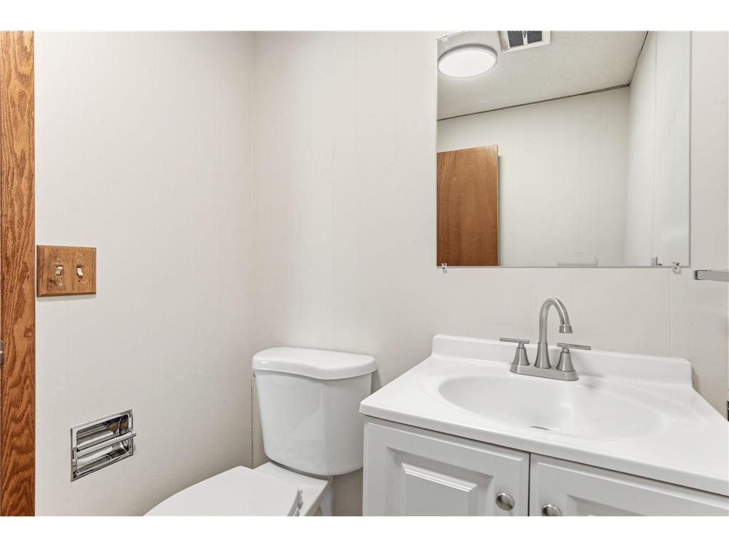 1335 15th Street W Hastings MN 55033 7043669 image22