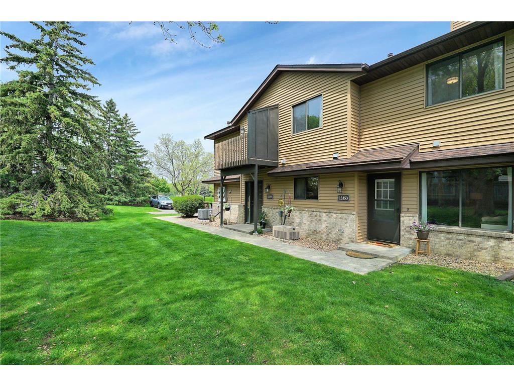 13353 90th Place N Maple Grove MN 55369 6537194 image1