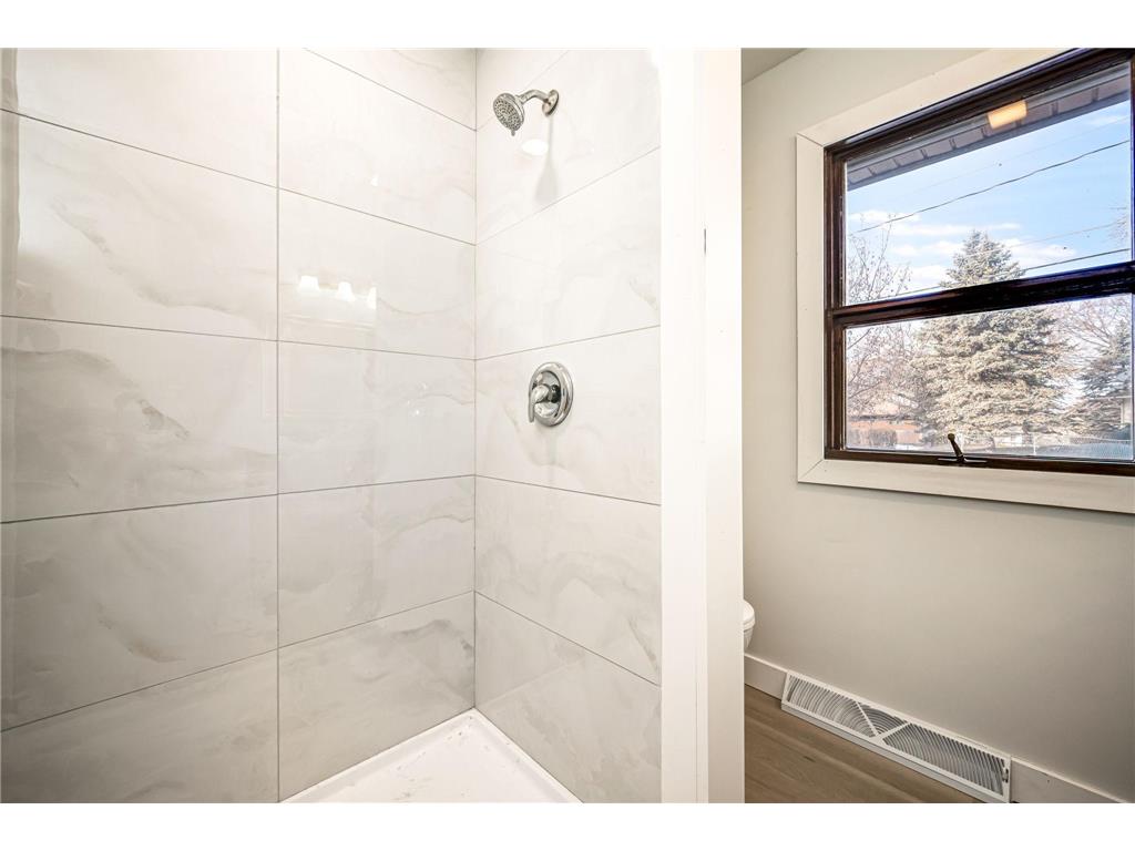 1336 Lucia Avenue Fairmont MN 56031 - George Lake 7008530 image15