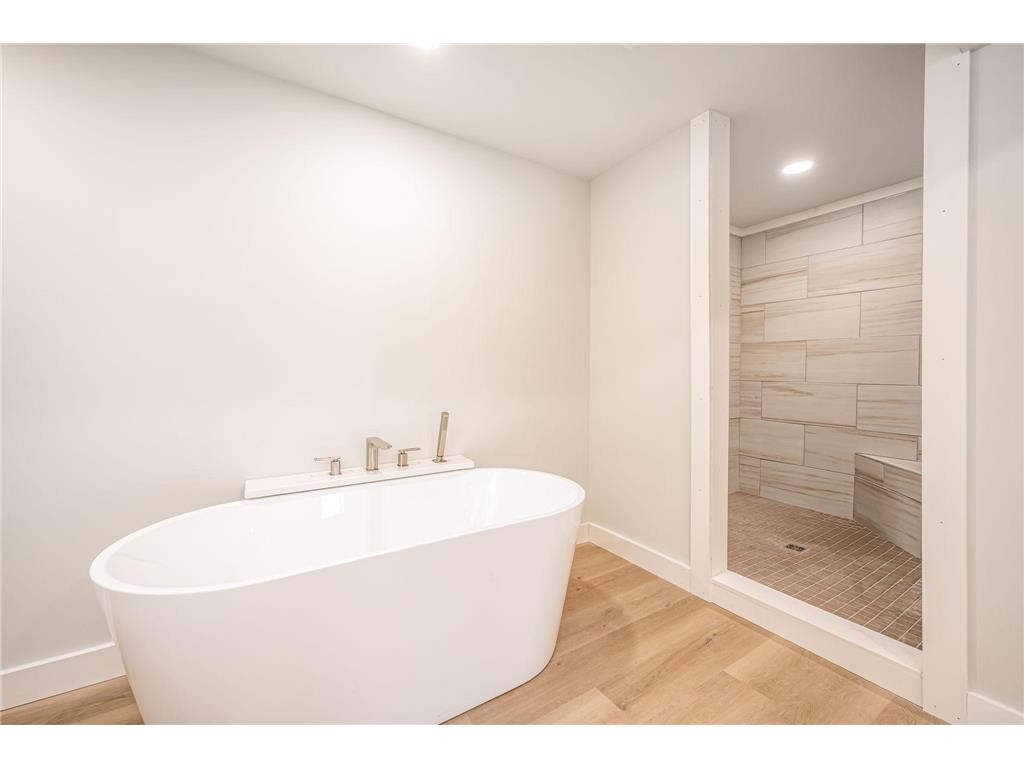 1336 Lucia Avenue Fairmont MN 56031 - George Lake 7008530 image26