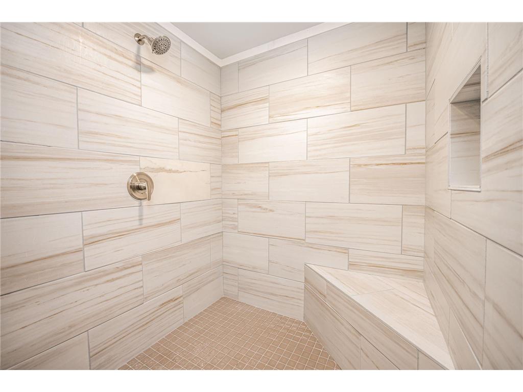 1336 Lucia Avenue Fairmont MN 56031 - George Lake 7008530 image27