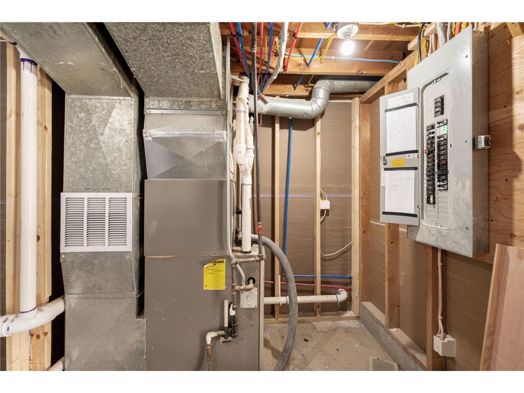 1336 Lucia Avenue Fairmont MN 56031 - George Lake 7008530 image29