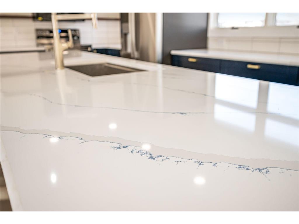 1336 Lucia Avenue Fairmont MN 56031 - George Lake 7008530 image9