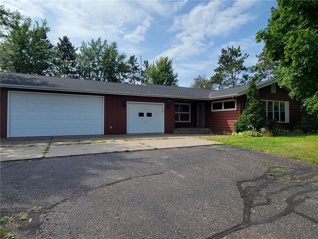 1336 W Division Street River Falls WI 54022 6592751 image1