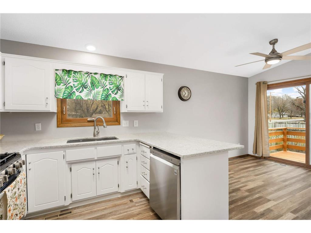 13360 Wellington Circle Champlin MN 55316 7016494 image15