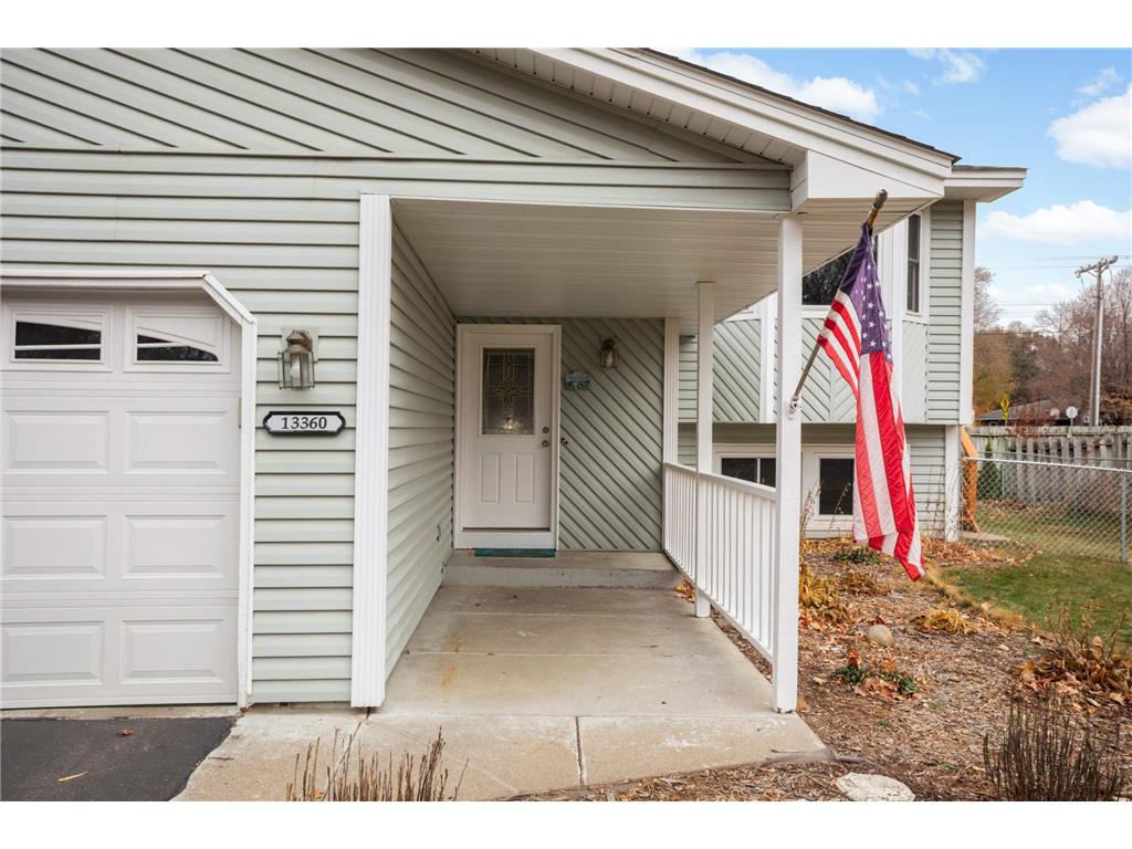 13360 Wellington Circle Champlin MN 55316 7016494 image2